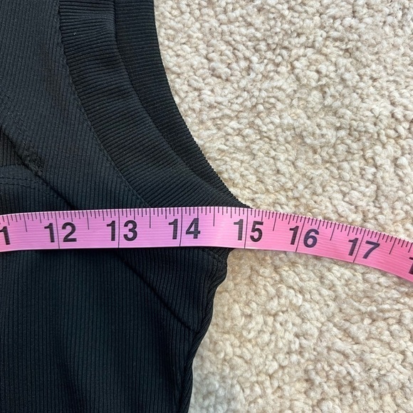 Mng Women's White Ribbed Crop Top - Size M - Picture 6 of 8